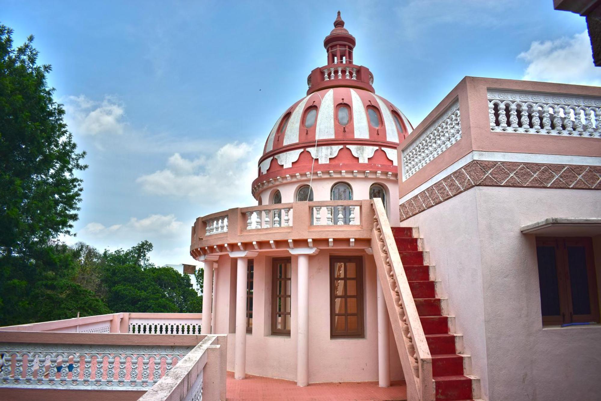 Jains Royal Palace Resorts Єлагірі Екстер'єр фото