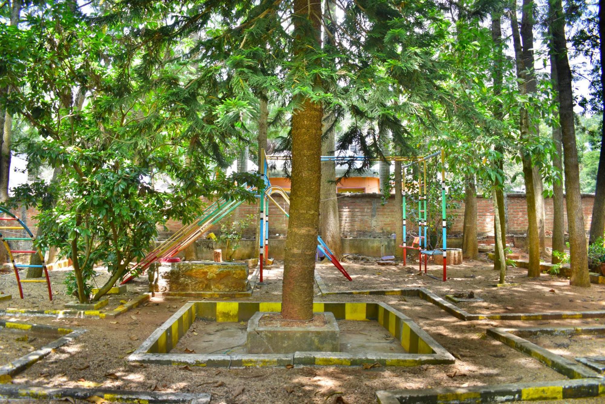 Jains Royal Palace Resorts Єлагірі Екстер'єр фото